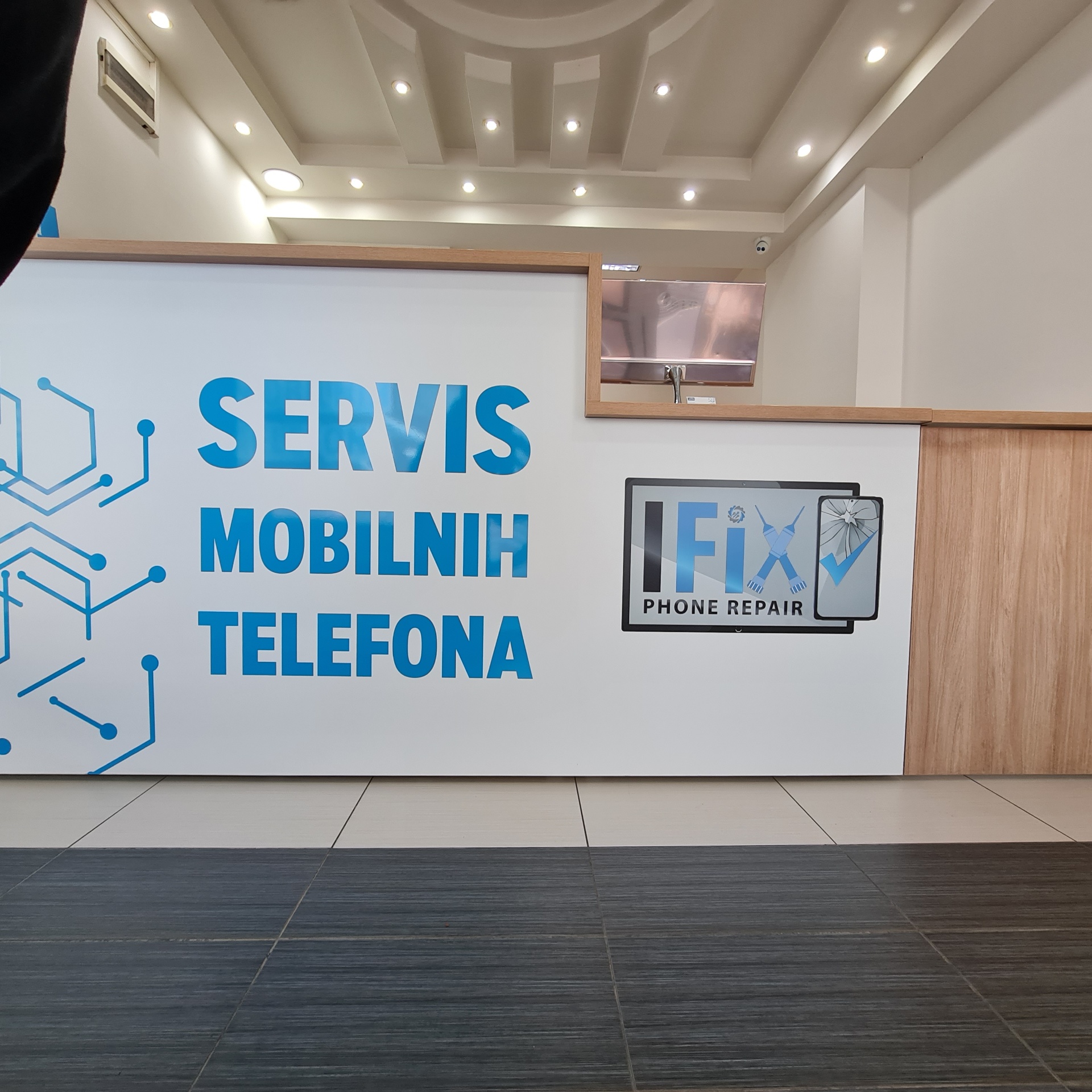 Recepcija iFix servisa u Bijeljini